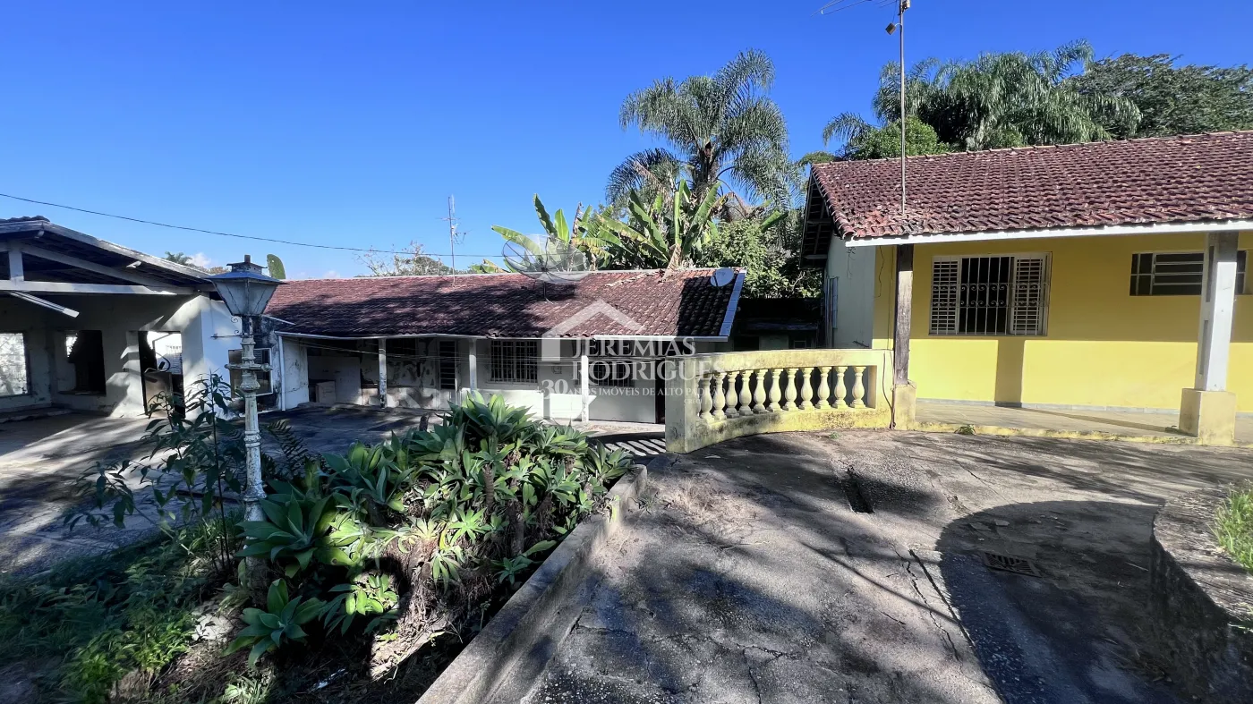 Chácara com 12 dormitórios, 900 m² - Guedes - Tremembé/SP