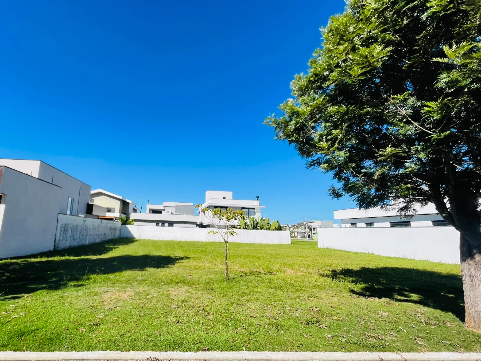 Terreno à venda com 394 m² no Condomínio Green Park em Taubaté/SP