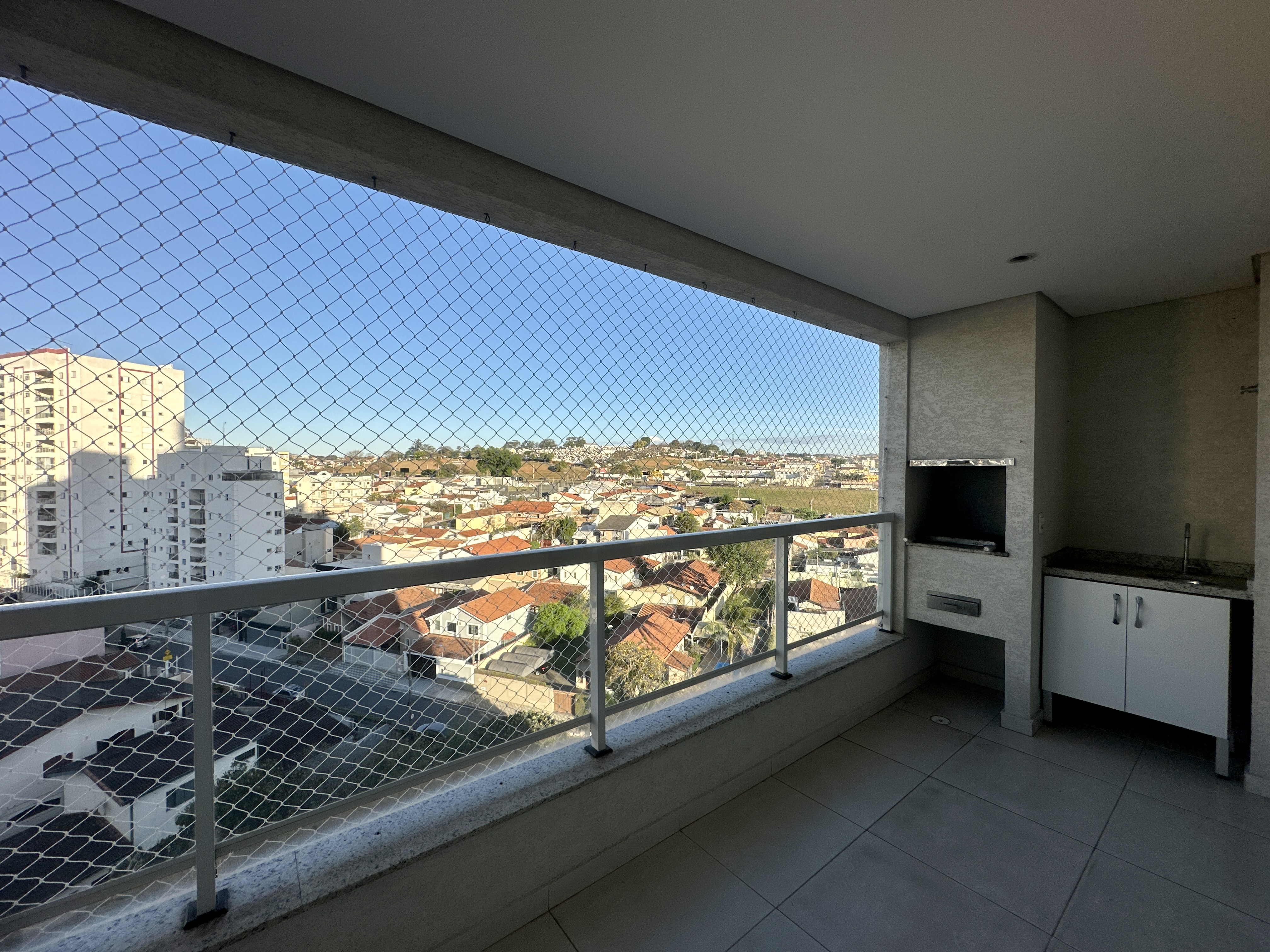 Apartamento para locação com 2 dormitórios, 75 m² no Edifício Camburi em Taubaté/SP
