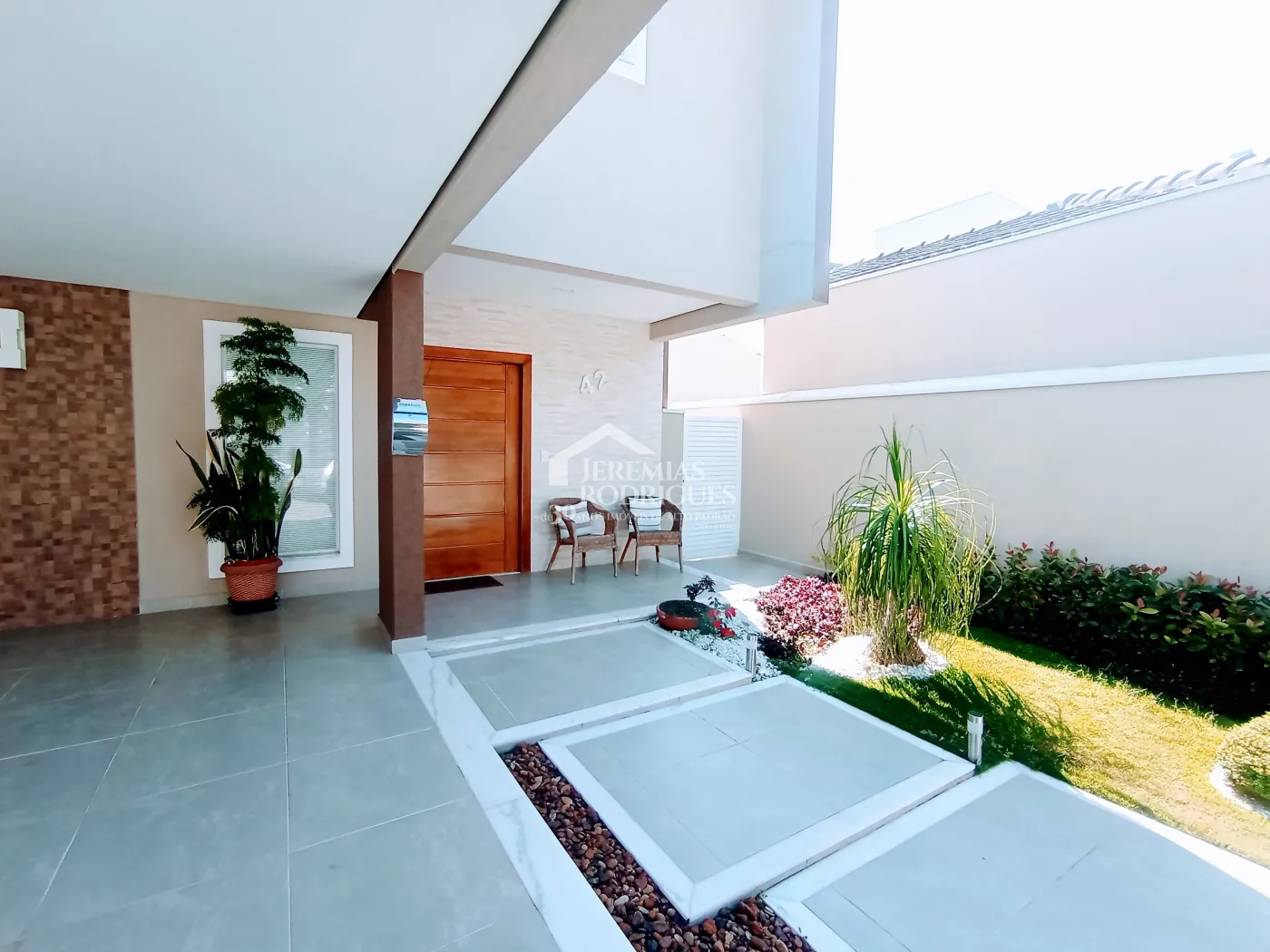 Casa à venda com 4 suítes no Condomínio Altos da Serra VI em São José dos Campos/SP