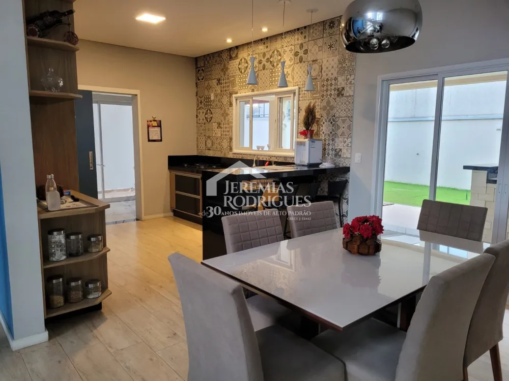 Casa com 3 quartos, 306 m², à venda por R$ 1.450.000- Condomínio Ouro Ville - Taubaté/SP