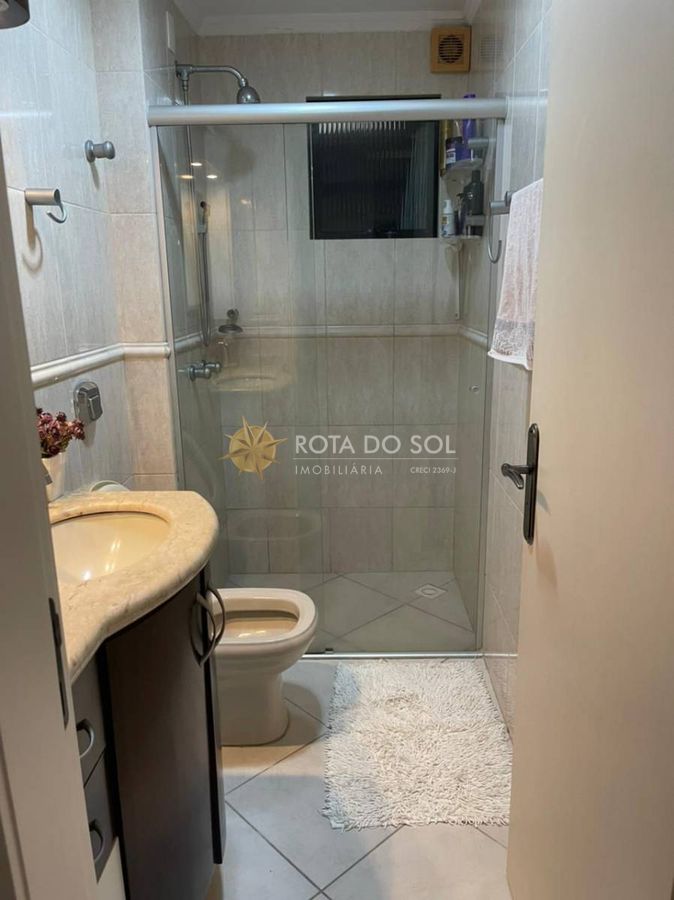 Cistal Mar Apartamento 3 Quartos e Terraço Privativo na Meia Praia