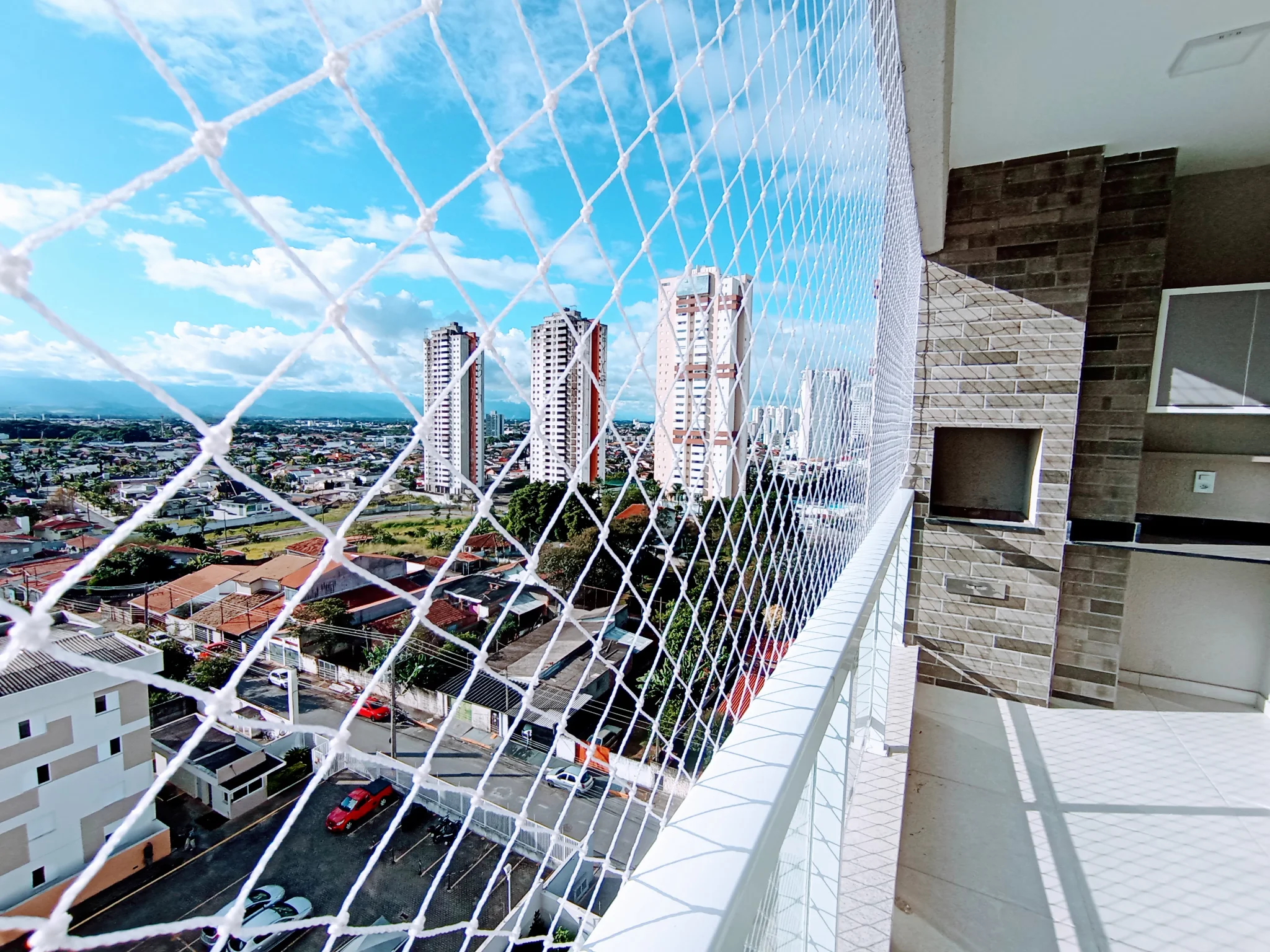 Apartamento para locação com 2 dormitórios, 72 m² no Residencial Allure em Taubaté/SP.