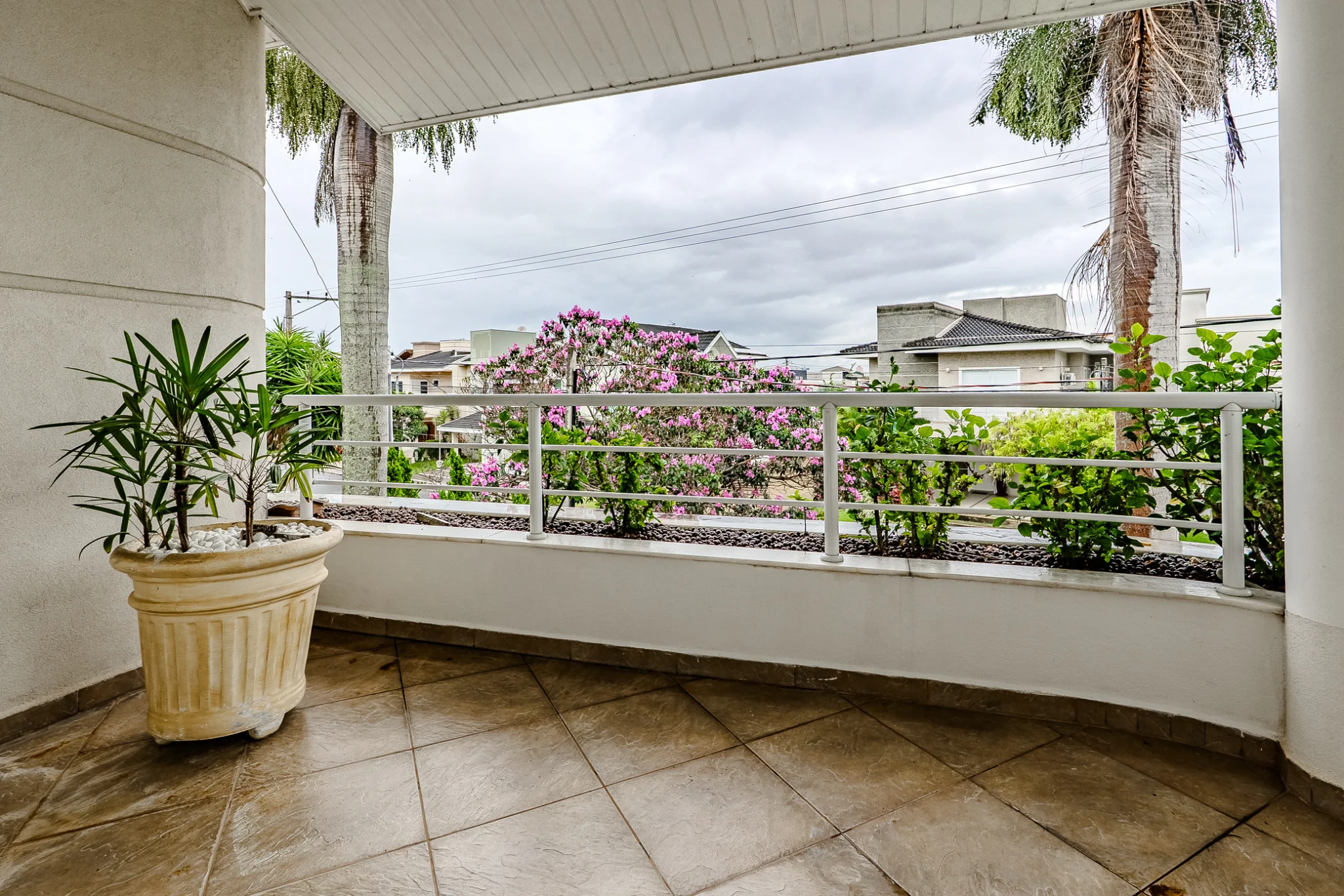 Casa à venda com 3 dormitórios no Campos do Conde III em Tremembé/SP. 