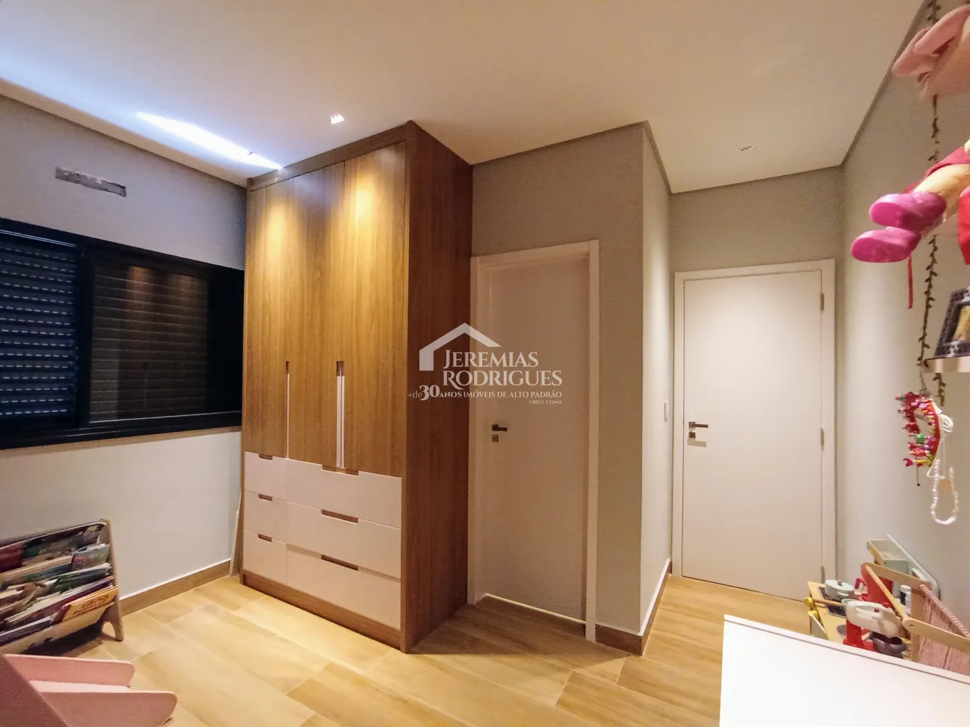 Casa para venda com 3 suítes no Condomínio Residencial Terrazzo Di Itália em Taubaté/SP