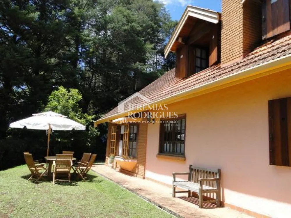 Casa com 4 dormitórios, 600 m² - Descansópolis - Campos do Jordão/SP.