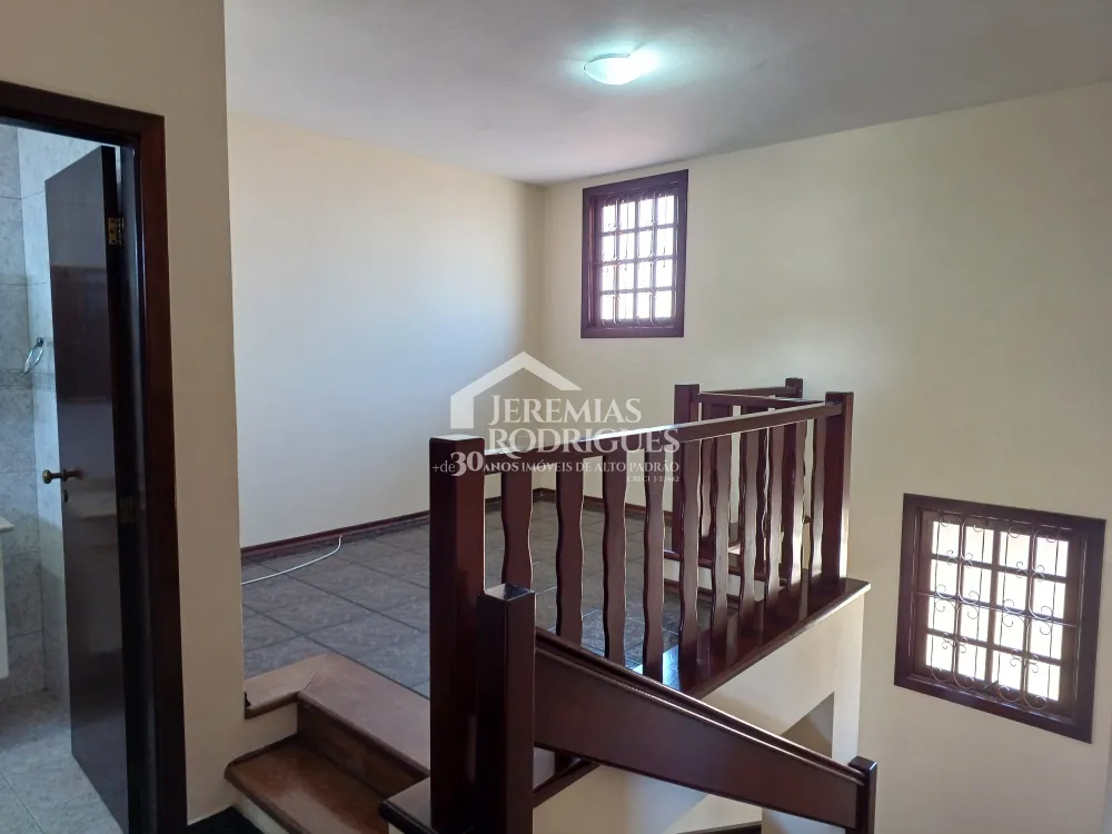 Casa com 3 quartos, 223 m², venda por R$670.000 - Campo Alegre - Pindamonhangaba/SP