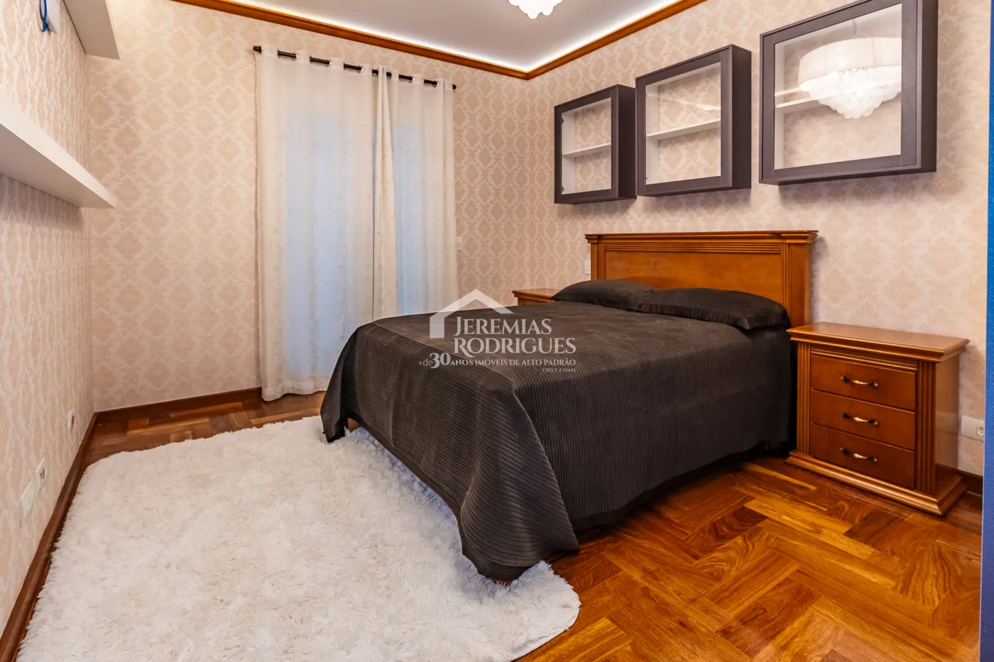 Casa com 5 suítes, 950 m² - Alto do Capivari - Campos do Jordão/SP