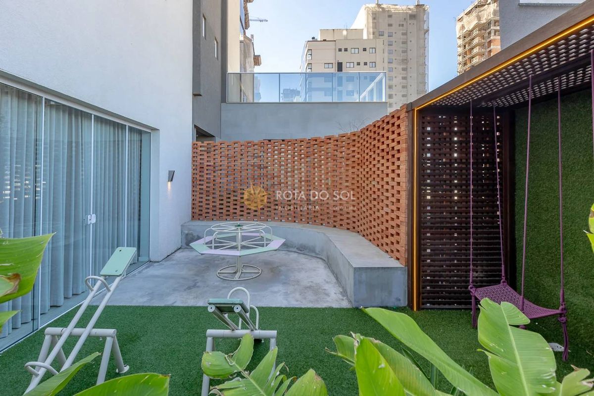 Pleniluni Apartamento 3 Suítes Frente à Avenida Meia Praia Itapema SC