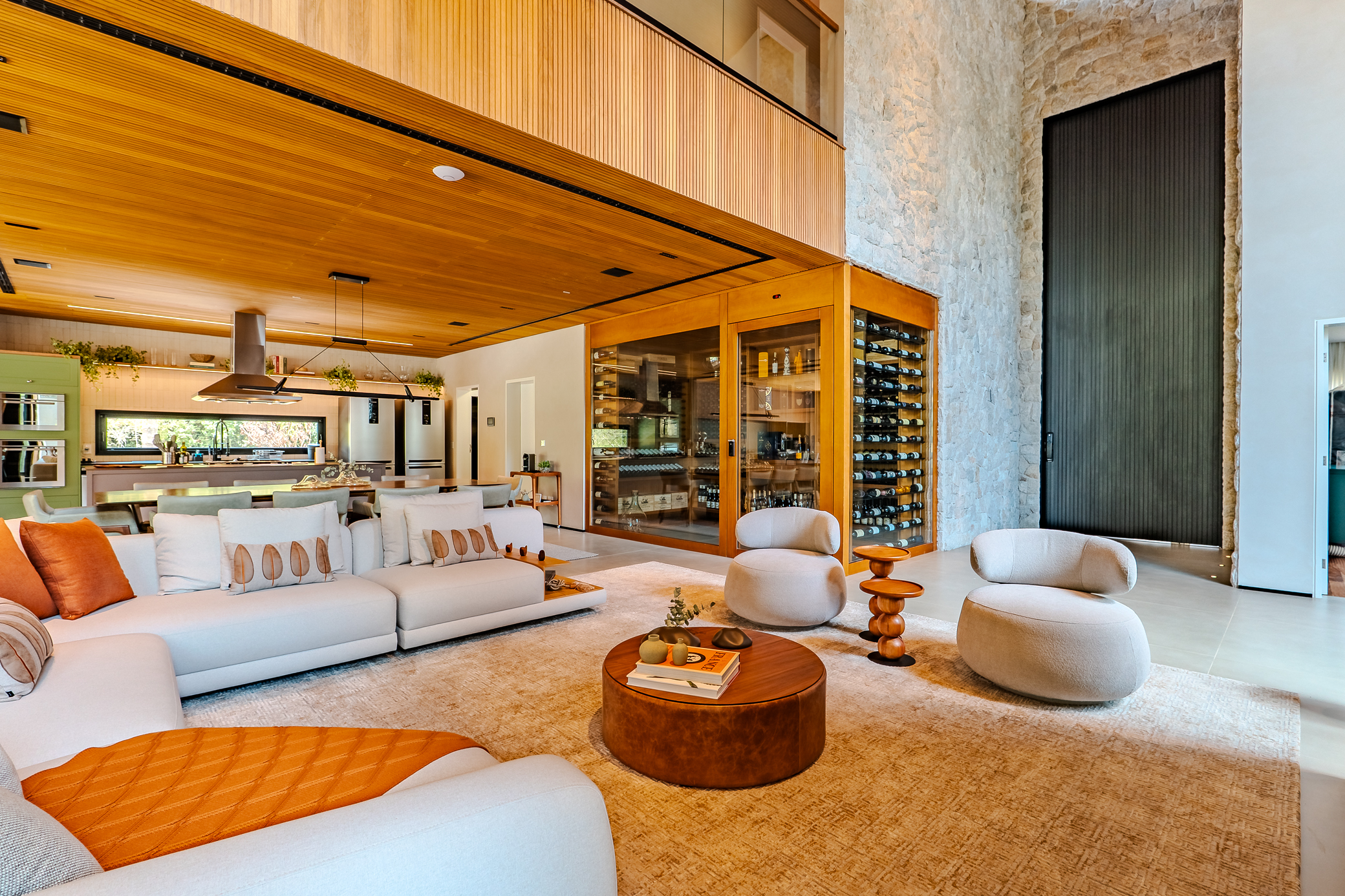 Mansão à venda no Alto do Capivari em Campos do Jordão/SP.