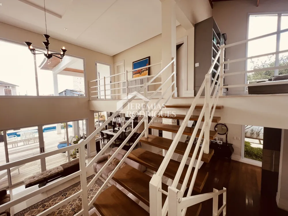 Casa com 6 quartos, 500 m² - Taubaté Village - Taubaté/SP