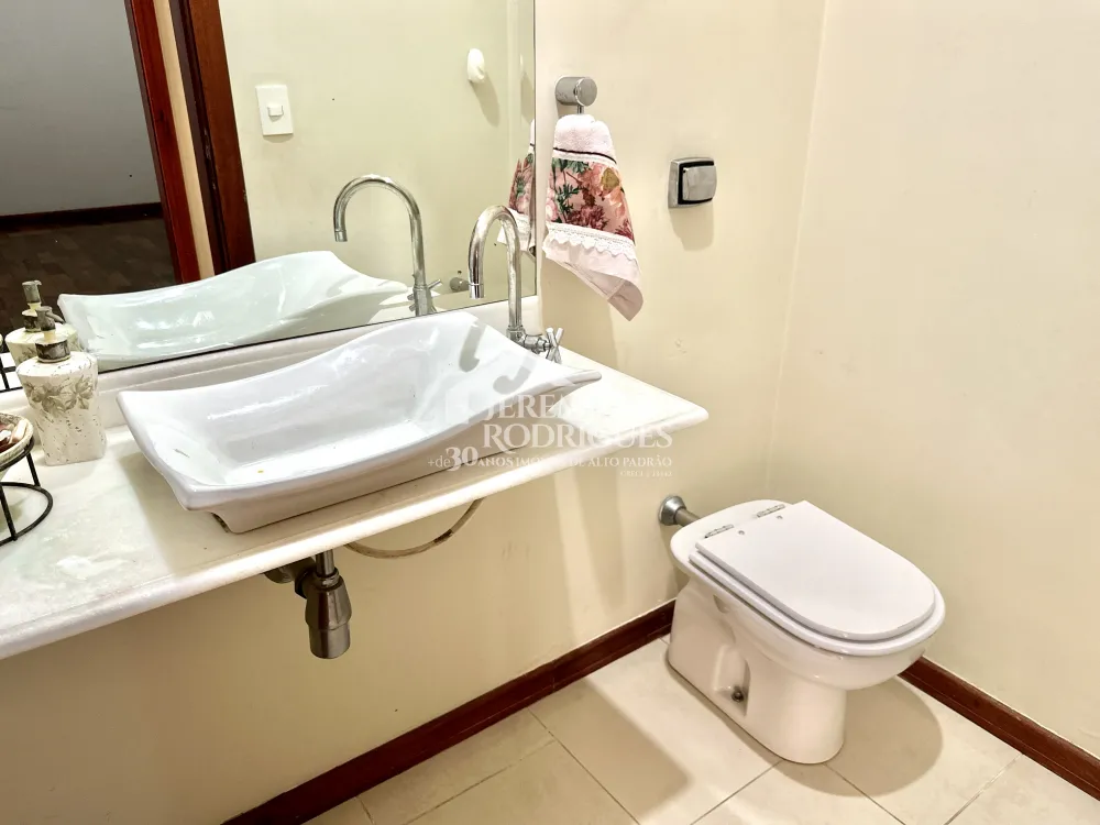 Casa com 4 quartos, 617 m² - Condomínio Taubaté Village - Taubaté/SP