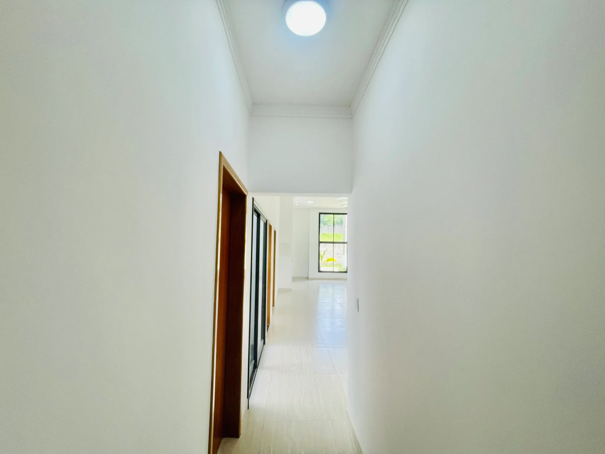 Casa para venda e locação, com 3 dormitórios no Condomínio Vila Romana em Pindamonhangaba/SP