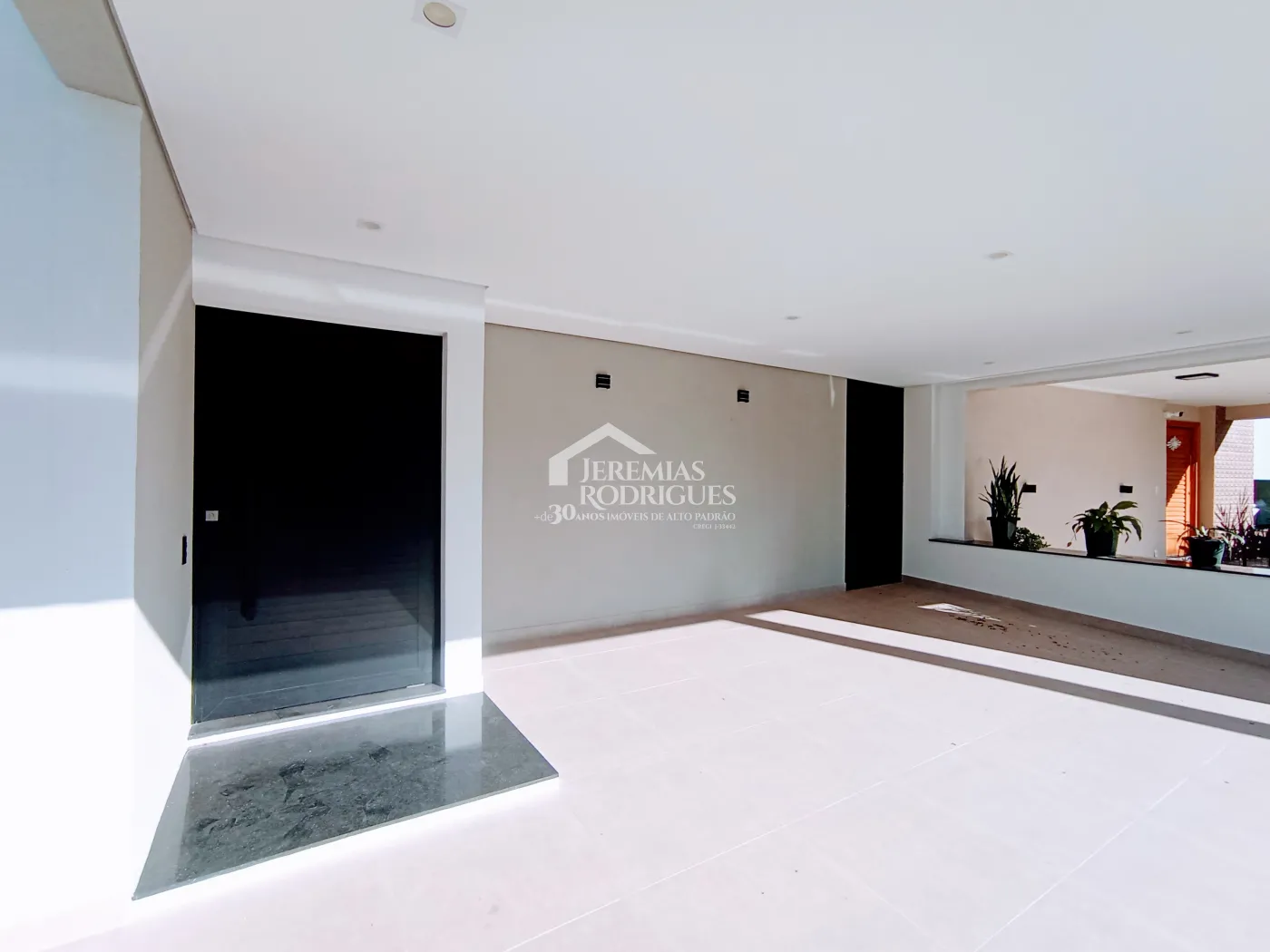 Casa para venda e locação com 3 dormitórios no Condomínio Campos do Conde II - Chambord em Tremembé/SP