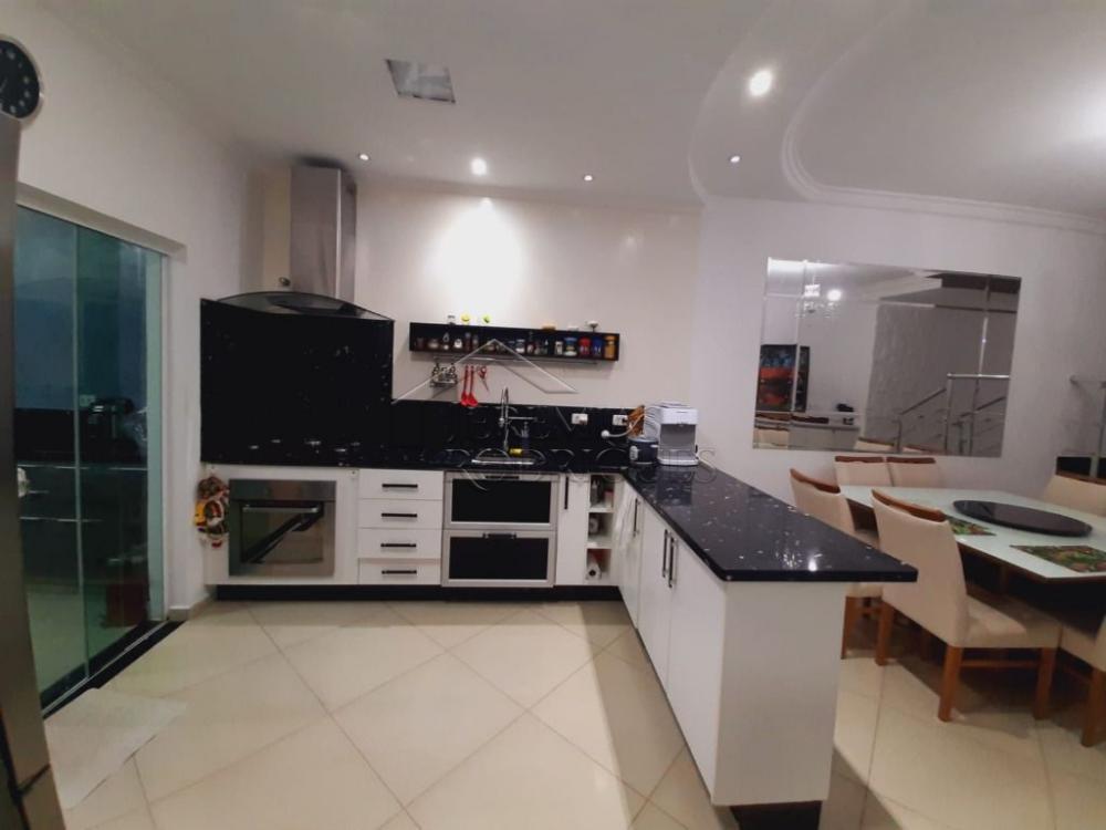 Casa à venda por R$ 1.500.000,00 - Tremembé/SP