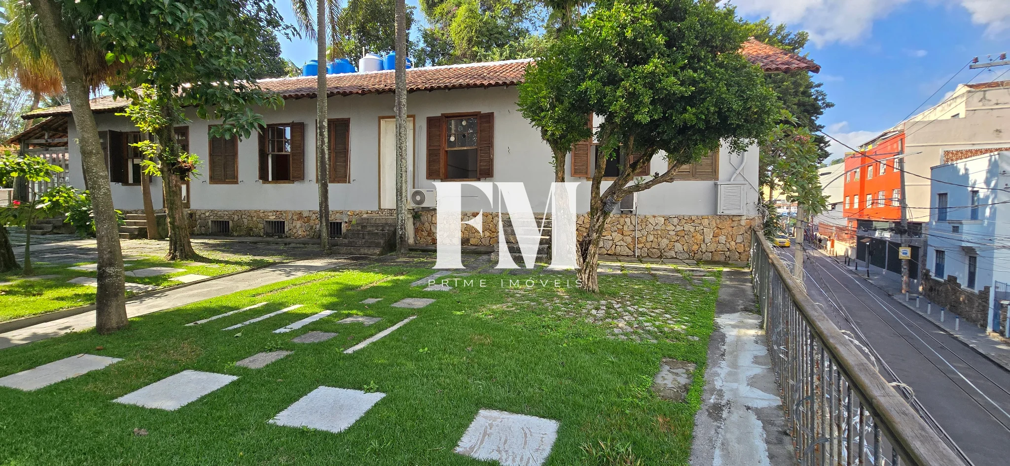 Casa Exclusiva Cercada pelo Verde com Lazer Completo e Guarita com Segurança 24 Horas - foto 23