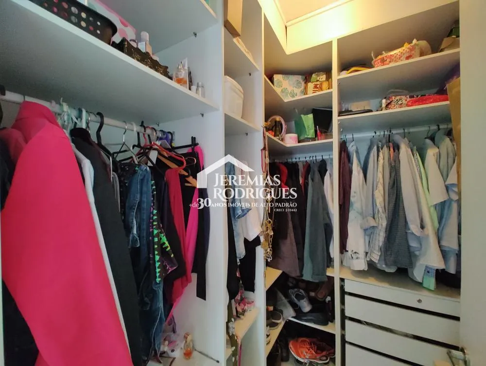 Casa com 3 quartos, 252 m²- Condomínio Campos do Conde Chamboard - Tremembé/SP