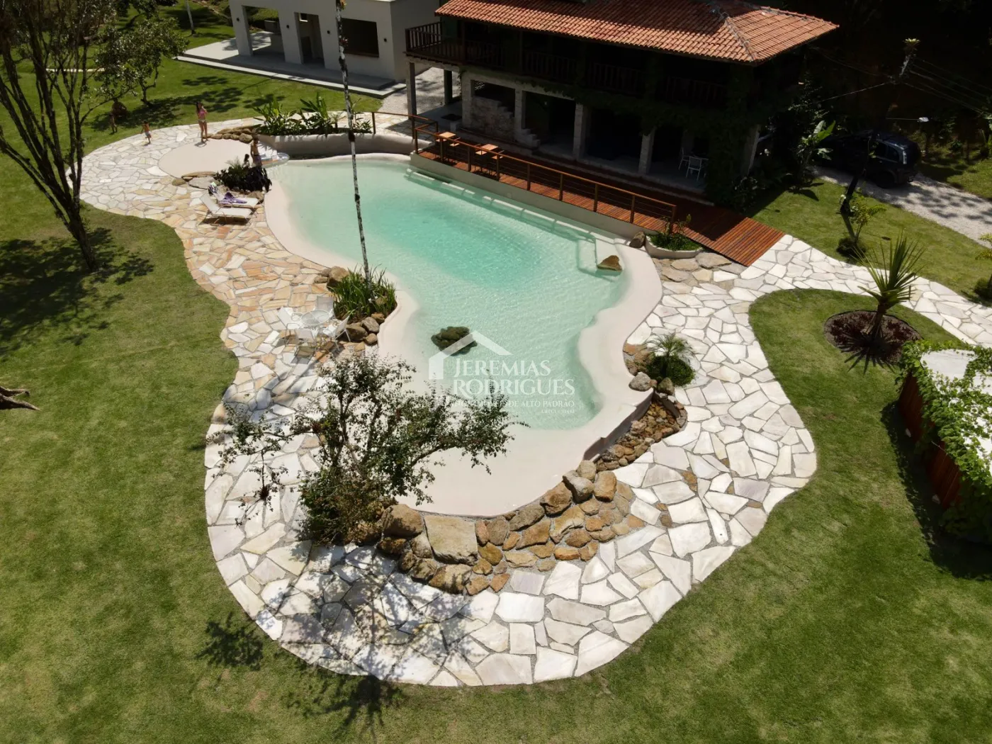 Casa com 3 dormitórios, 350 m² - Ubatumirim - Ubatuba/SP