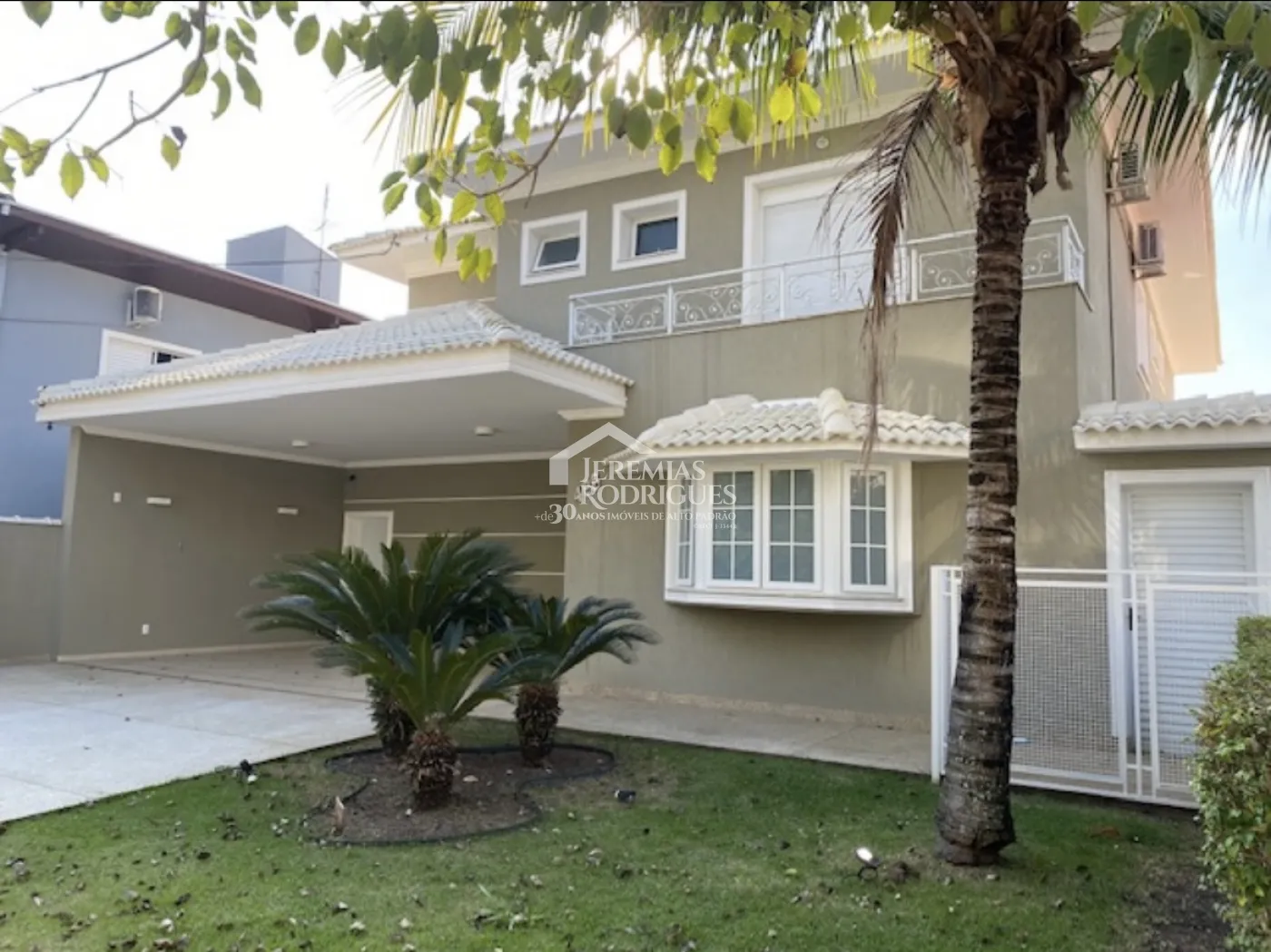 Sobrado com 5 dormitórios, 300 m² - Condomínio Taubaté Village - Taubaté/SP