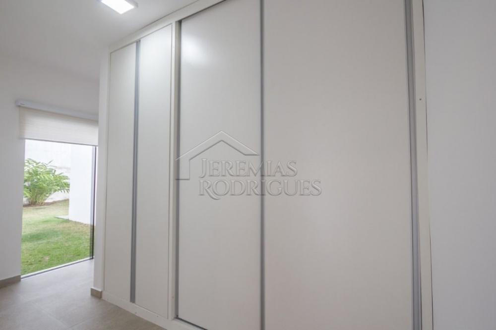 Casa à venda por R$ 2.700.000,00 - Pindamonhangaba/SP