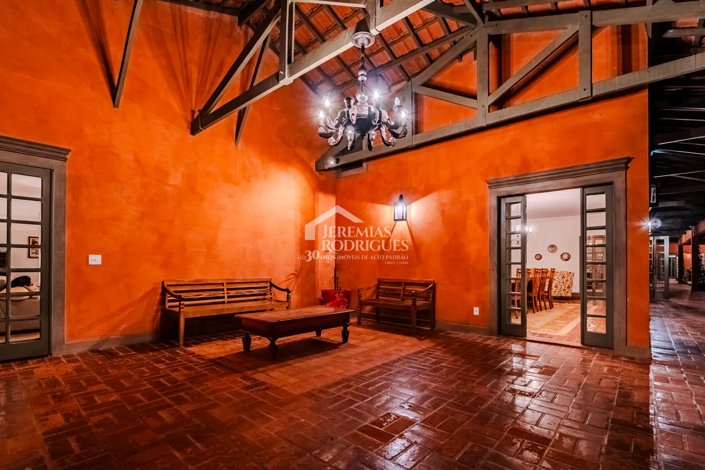 Casa à venda por R$ 6.200.000,00 - Cunha/SP