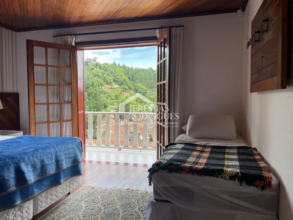 Casa com 4 suítes, 350 m² -  Vila Francalanza - Campos do Jordão/SP.