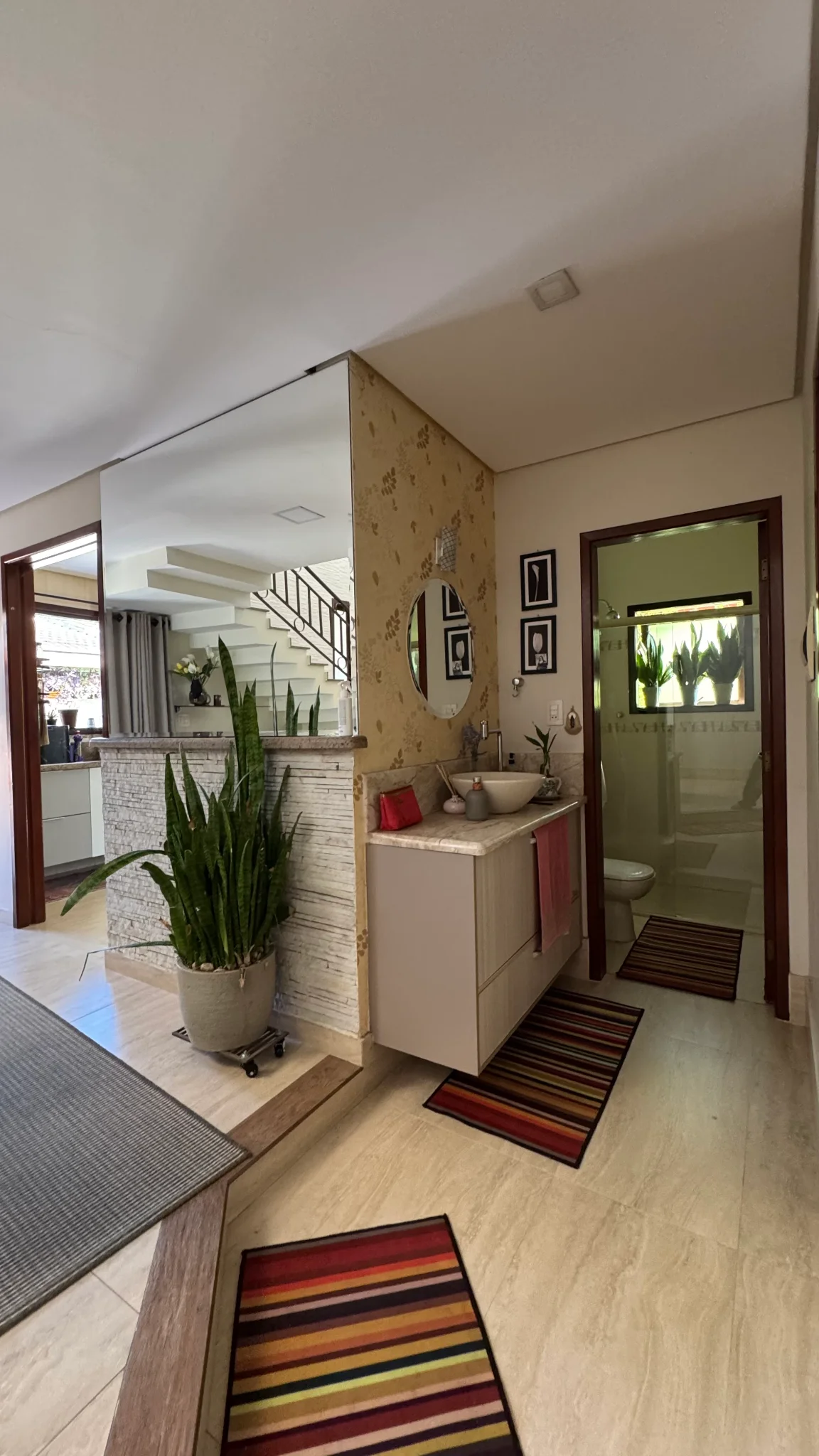 Casa e terreno á venda no Condomínio Campos do Conde III em Tremembé/SP.