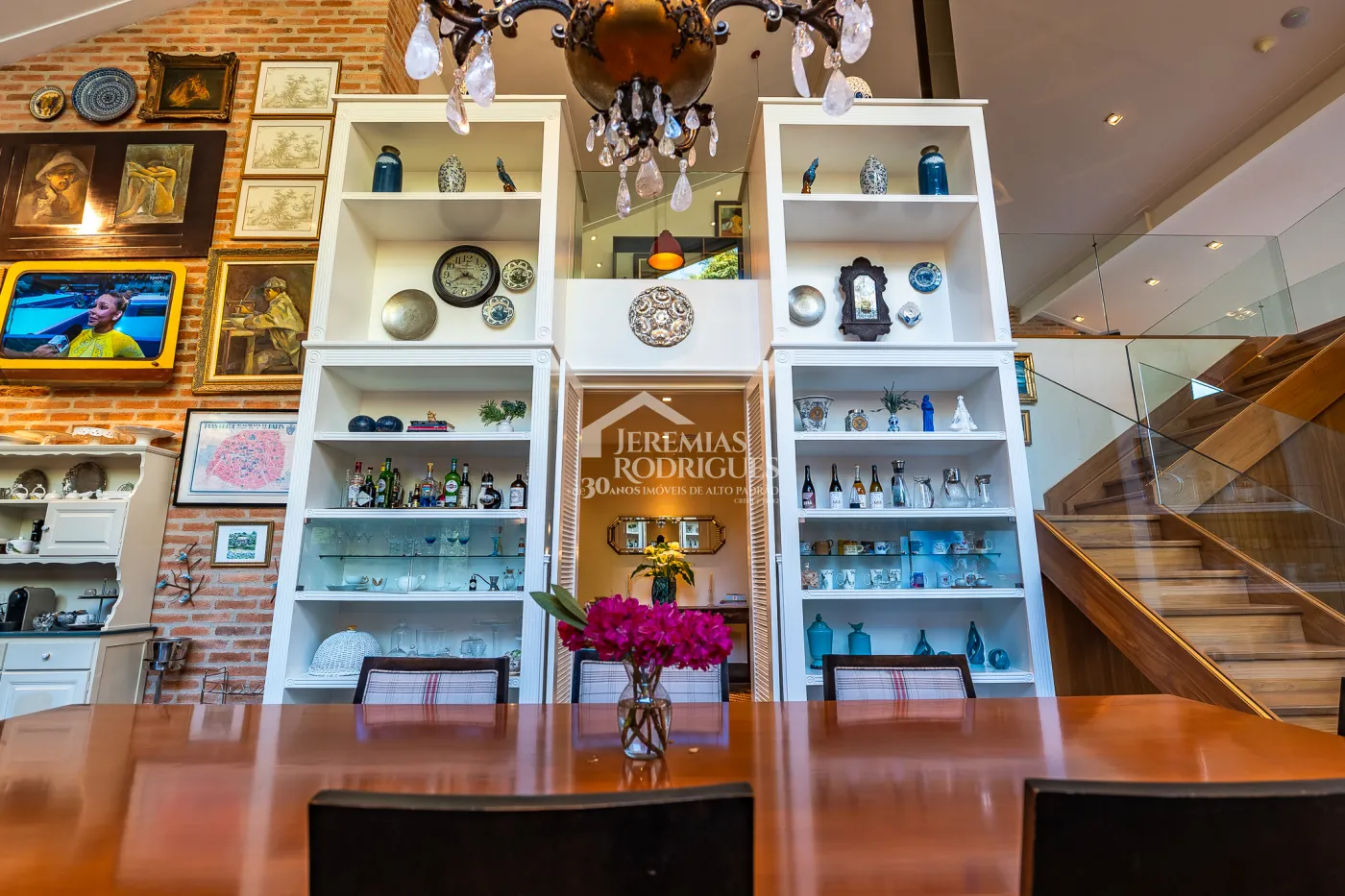 Casa com 7 suítes, 770 m² - Pedra do Fogo - Campos do Jordão/SP.