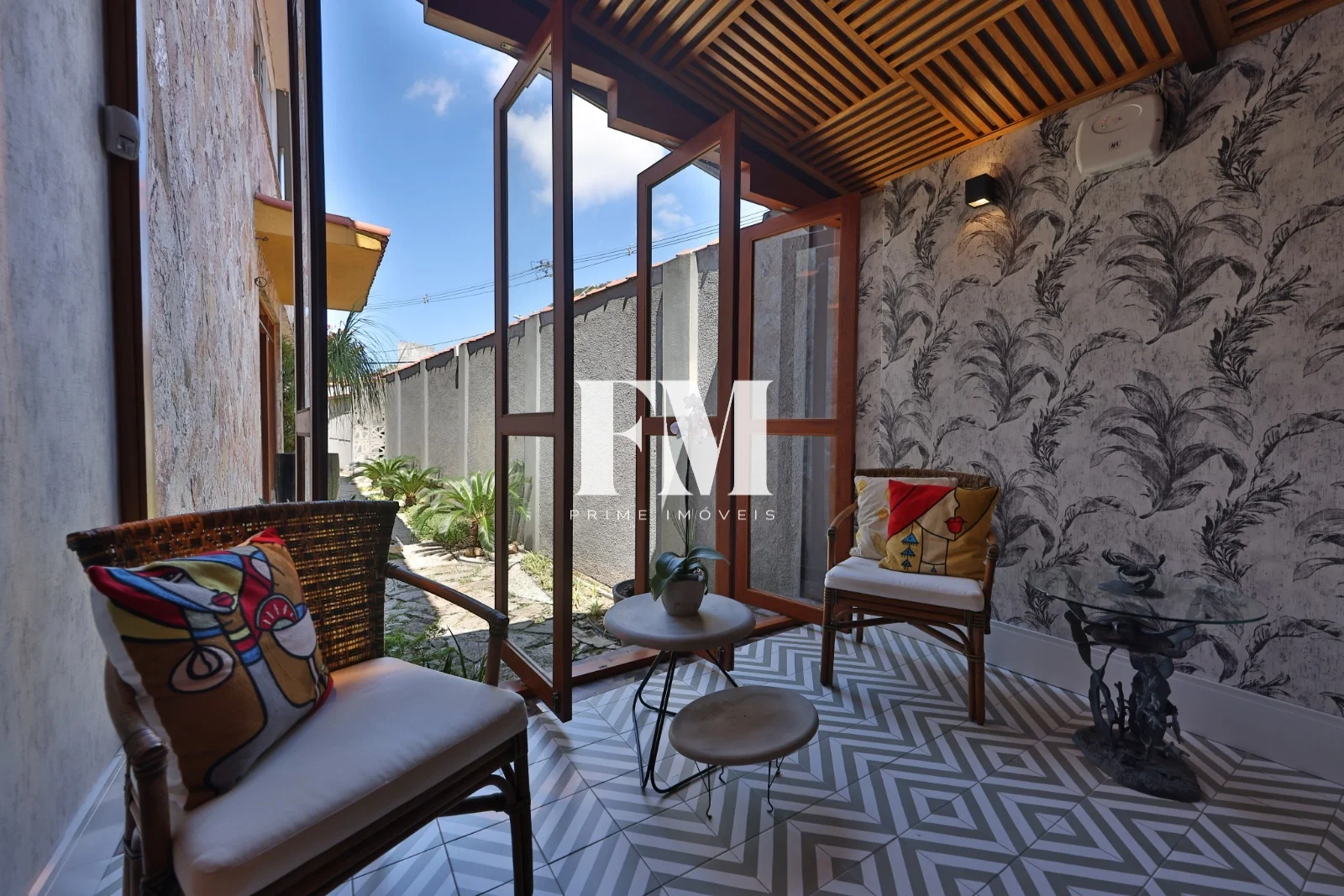 Santa Teresa | 6 Quartos (3 Suítes) | 1.100m² de Terreno com Piscina e Vista para a Natureza - foto 40