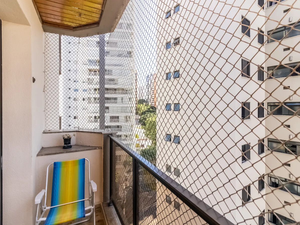 Apartamento 98 m² | 3 dormitórios | 950 m do metrô Praça da Árvore