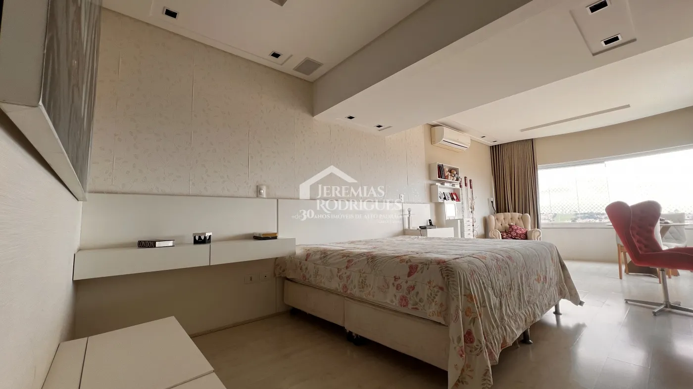 Casa com 4 dormitórios, 394 m² - Alto São Pedro - Taubaté/SP.