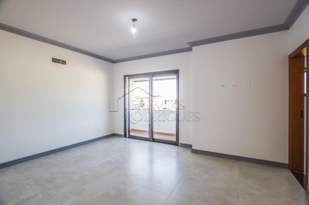 Casa à venda no Condomínio San Marco em Taubaté