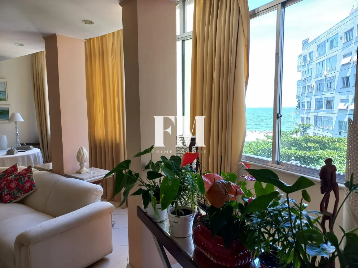 Copacabana | Rua Domingos Ferreira | Original 4 Quartos | 210m² com Varanda, Vaga e Próximo à Praia e ao Metrô - foto 7