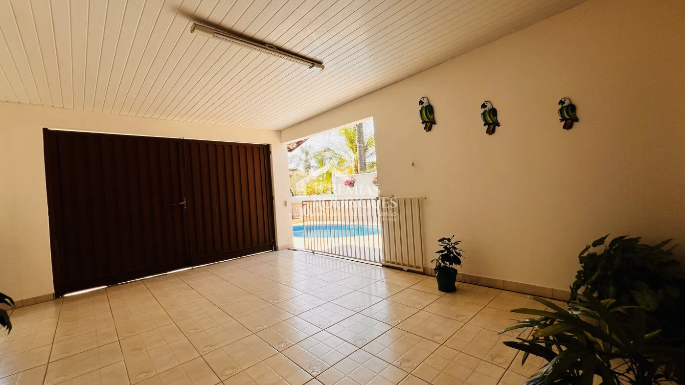 Casa com 3 dormitórios, 268 m² - Condomínio Taubaté Village - Taubaté/SP