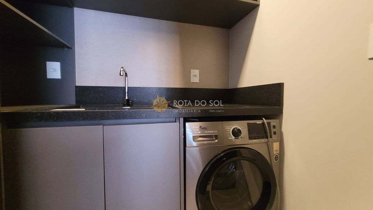 Sunsky Tower Apartamento 3 Suítes Meia Praia Itapema SC