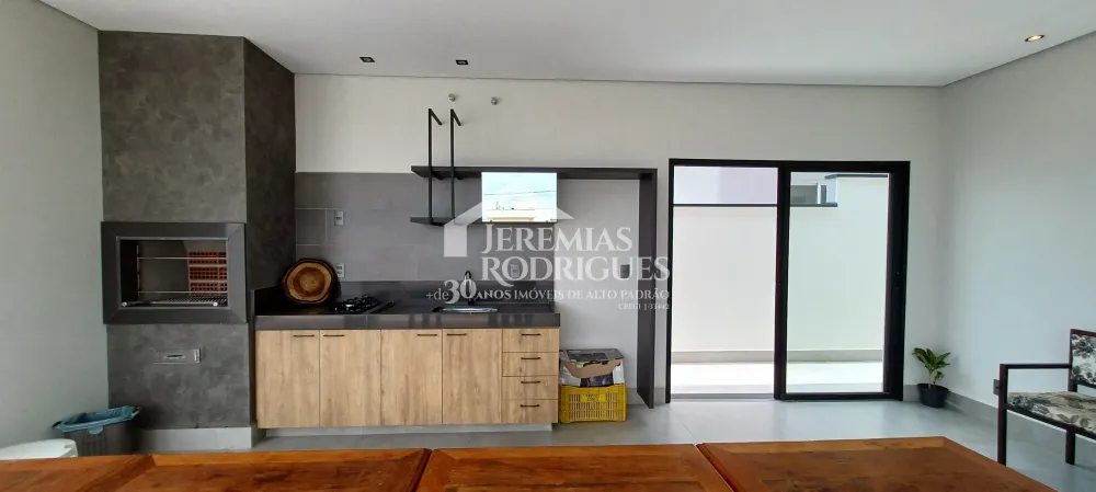 Casa com 3 suítes para venda e locação, com 245 m² no Condomínio Village Splendore em Pindamonhangaba/SP
