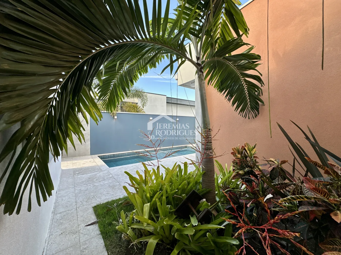 Casa à venda no Condomínio Residencial Terras de San Marco em Taubaté/SP.