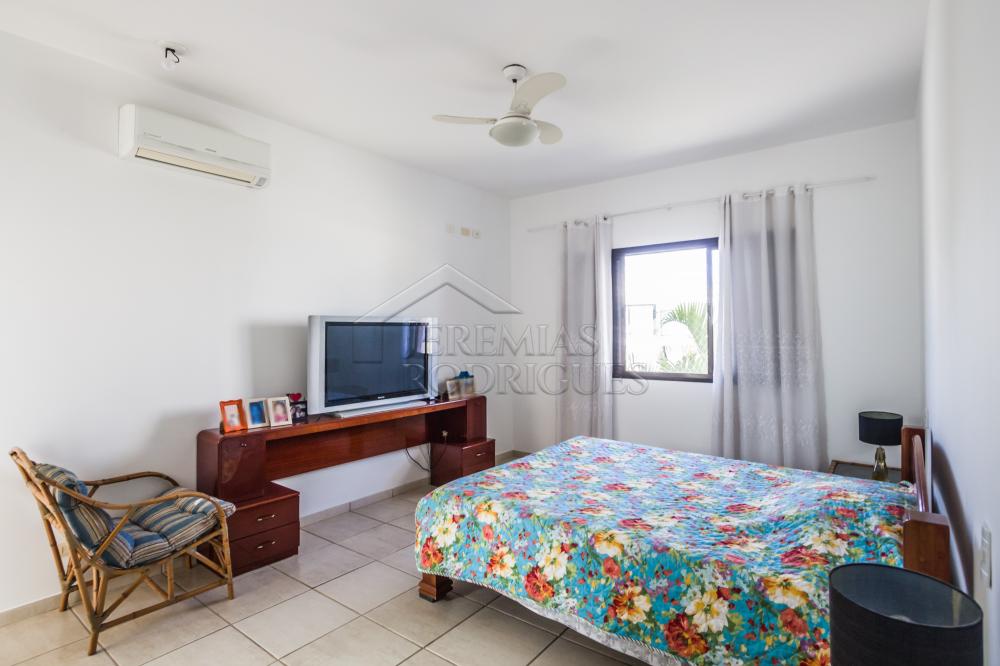 Casa para venda e locação  no Condomínio Taubaté Village em Taubaté/SP.