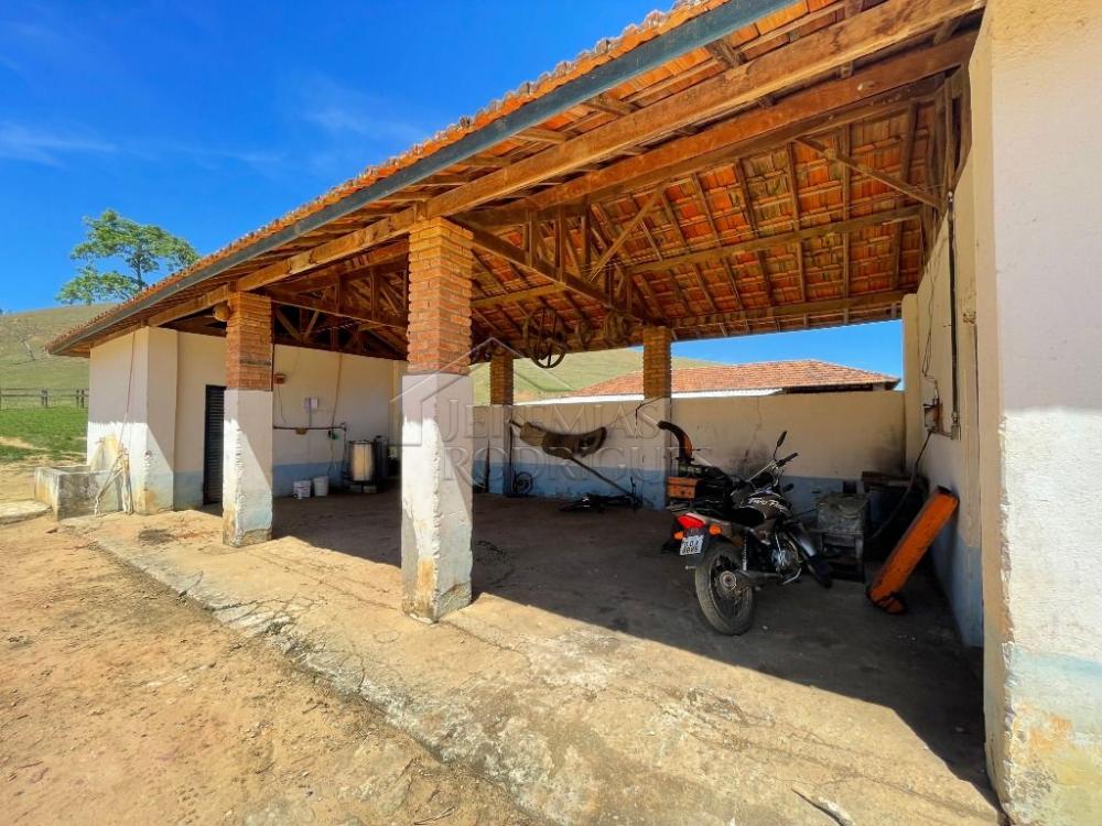 Fazenda com 2 quartos, 2.553.500 m², à venda por R$ 5.800.000- Lorena - Lorena/SP