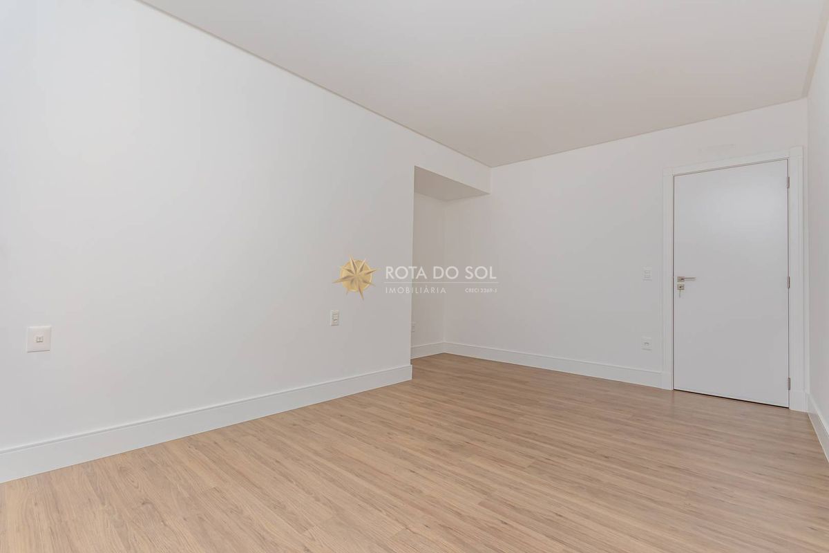 Fiori Del Mare Apartamento 3 Suítes e 2 Vagas em Meia Praia Itapema SC