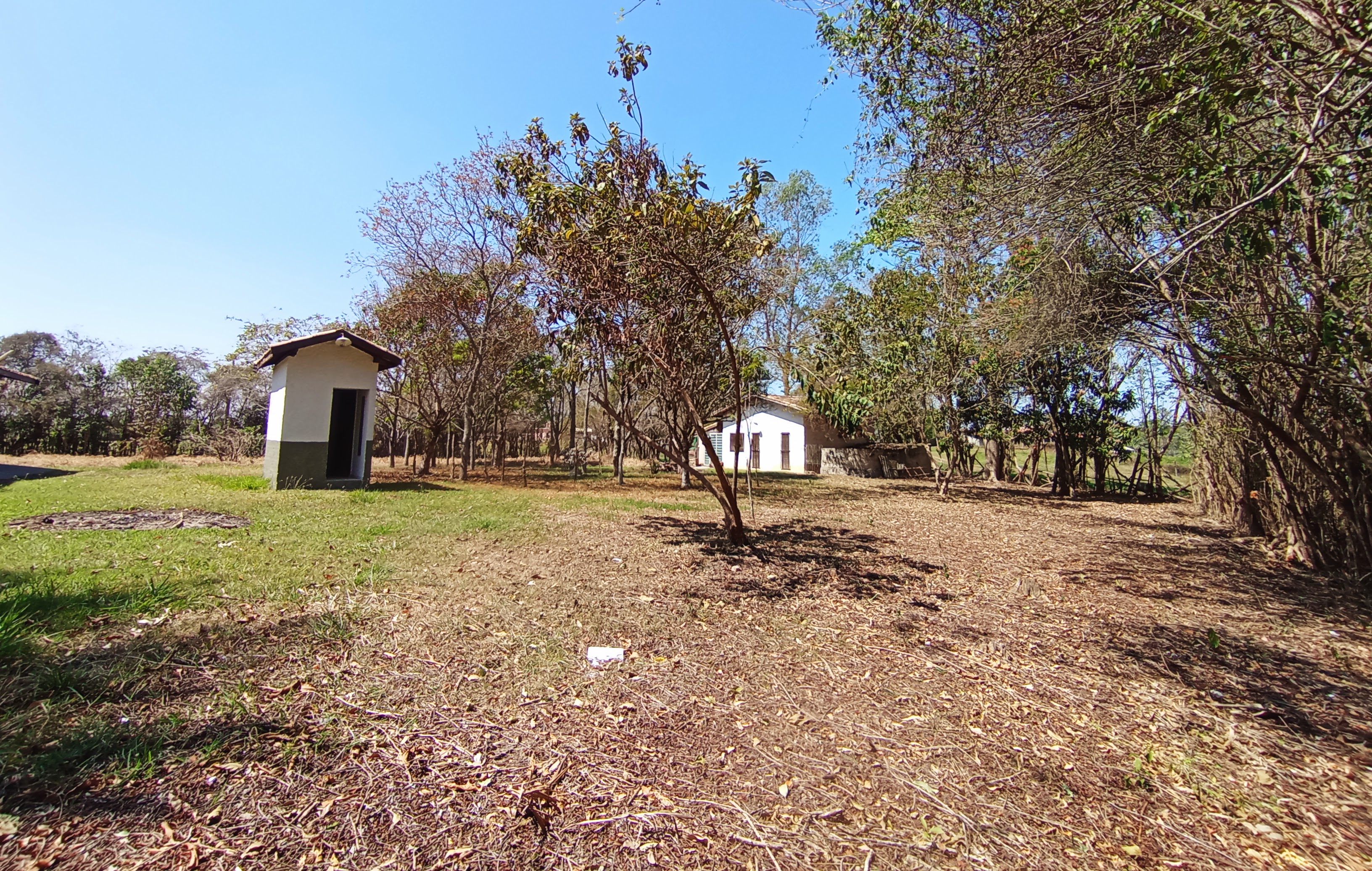 Sítio à venda com 24.000 m² no bairro Mandú em Pindamonhangaba/SP.