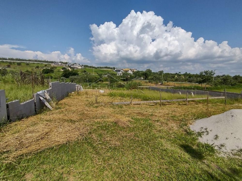 Terreno com 1.003 m² - Condomínio Village da Serra - Tremembé/SP.