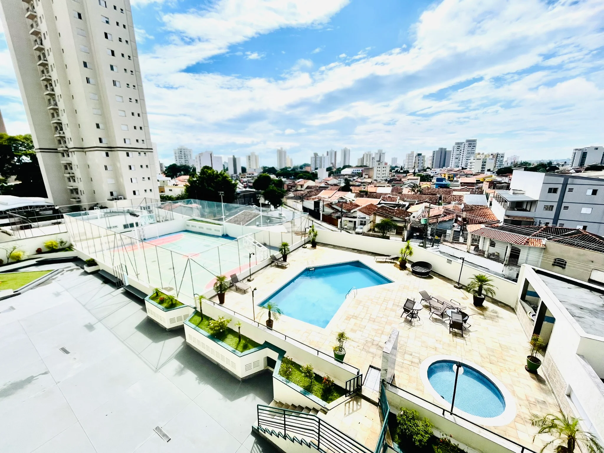 Apartamento à venda com 3 dormitórios, 173m² no Condomínio Green Tower em Taubaté/SP