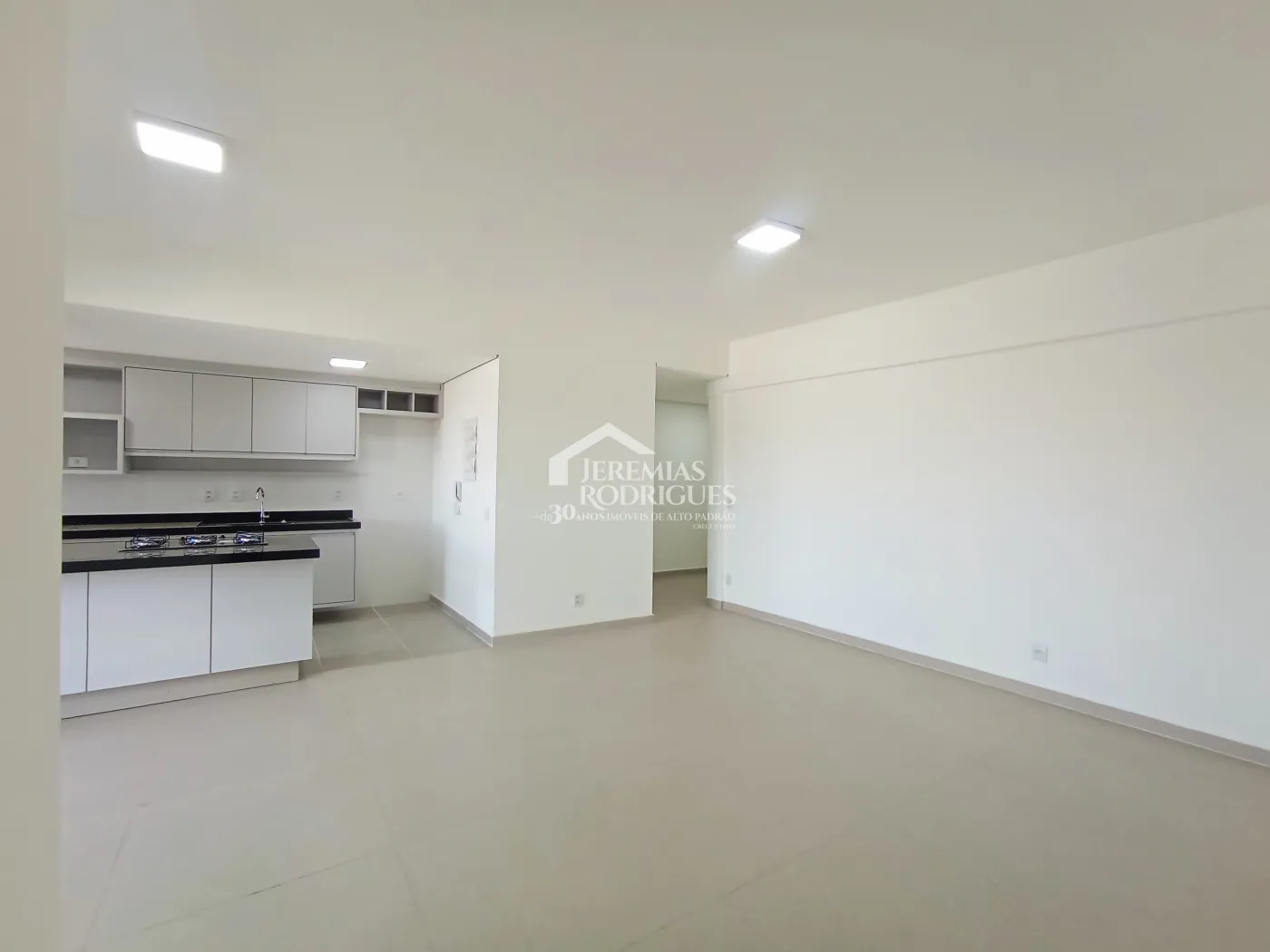 Apartamento à venda com 3 dormitórios, 119 m² no Edifício Residencial Elegance em Taubaté/SP.