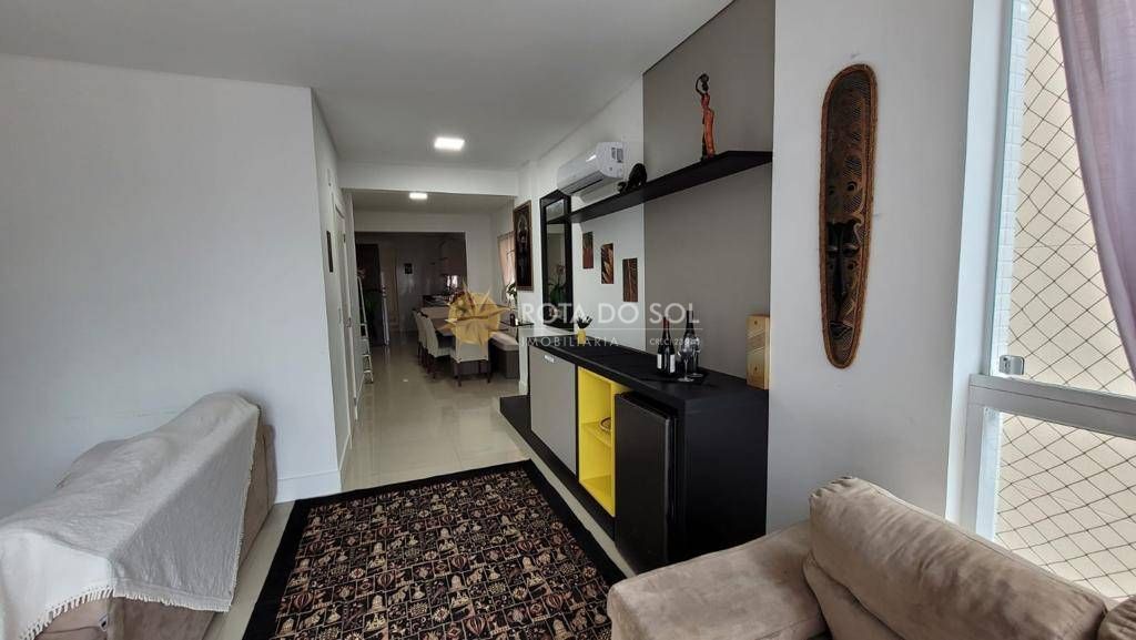 Residencial Aurora Apartamento Quadra Mar 3 Suítes em Meia Praia Itapema SC — foto 3
