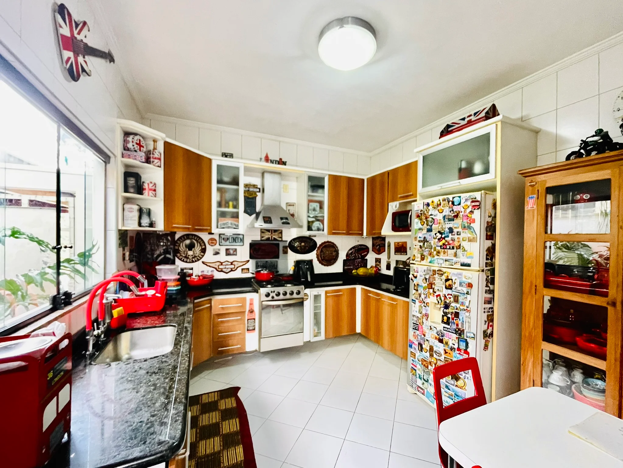 Casa á venda no Condomínio Campos do Conde I em Taubaté/SP
