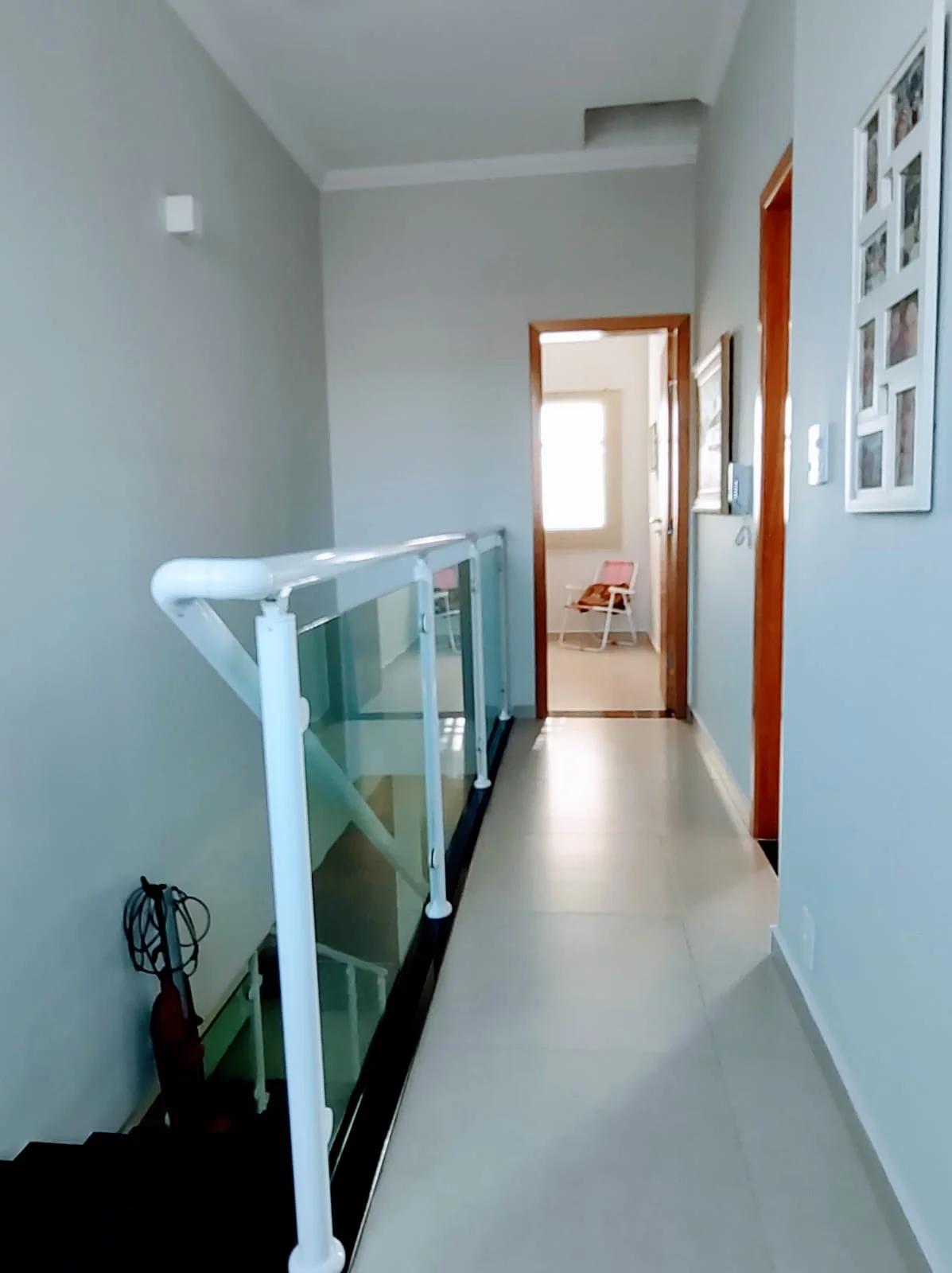 Casa à venda com 3 suítes no Residencial Vargas em Tremembé/SP. 