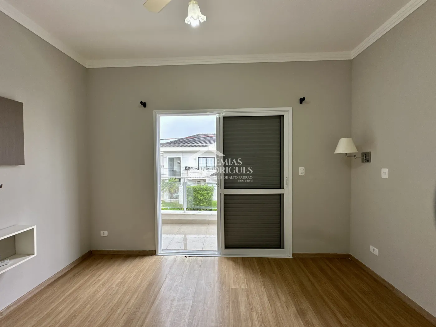 Casa com 3 dormitórios, 237 m² - Campos do Conde Chamboard - Tremembé/SP.