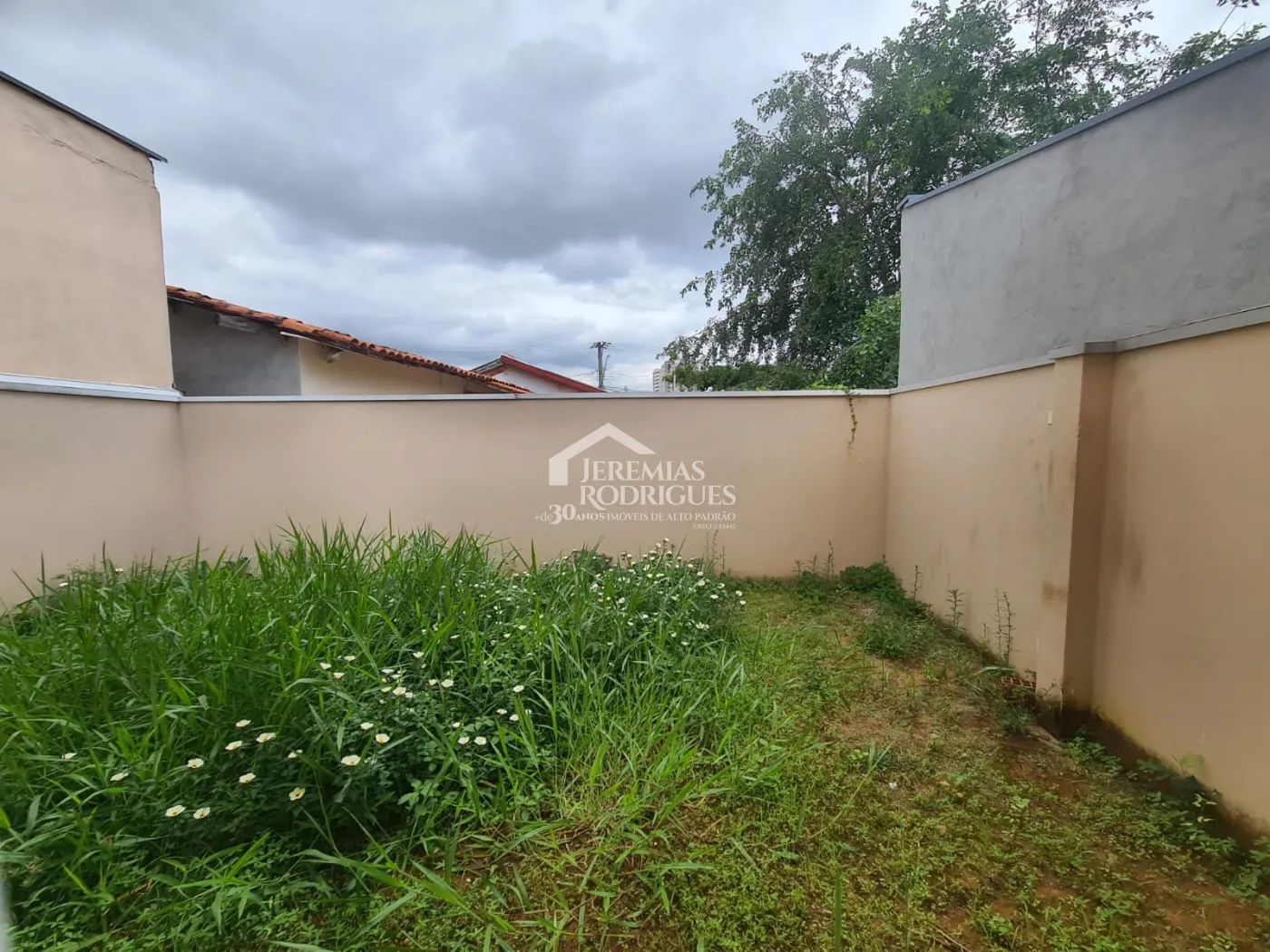 Casa com 3 dormitórios, 154 m² - Condomínio Parque Esperança - Taubaté/SP.