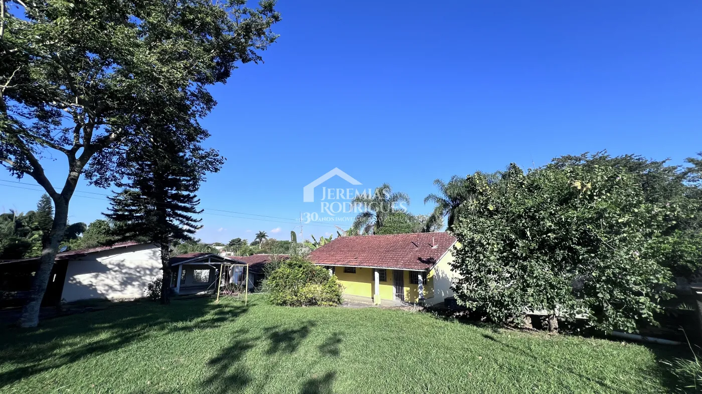 Chácara com 12 dormitórios, 900 m² - Guedes - Tremembé/SP